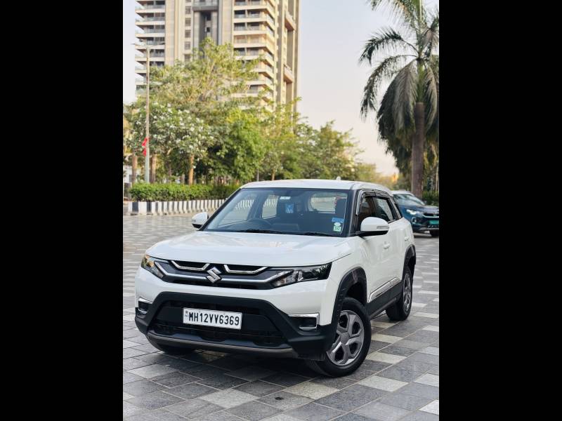 Maruti Suzuki Brezza Vxi AT