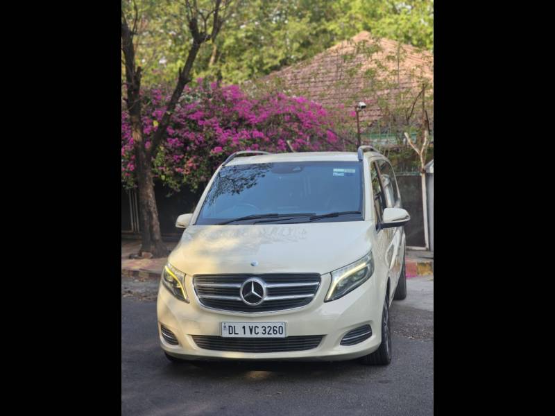 Mercedes Benz V-Class 220D