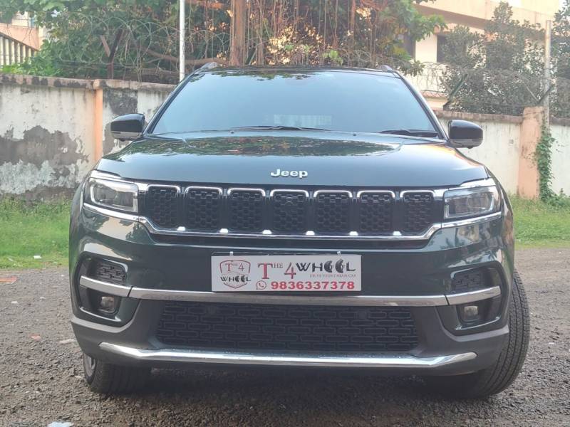 Jeep Meridian Limited (O) 4X4 AT