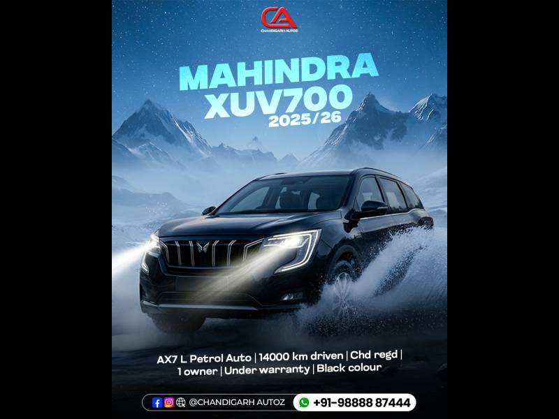 Mahindra XUV700 AX7 Luxury Pack Petrol AT 7 STR