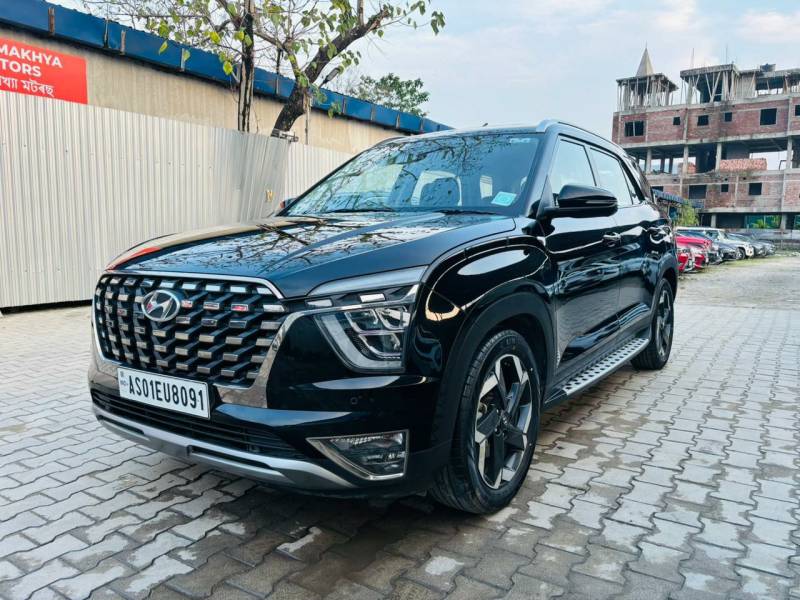 Hyundai Alcazar Signature (O) 6 STR 2.0 Petrol AT