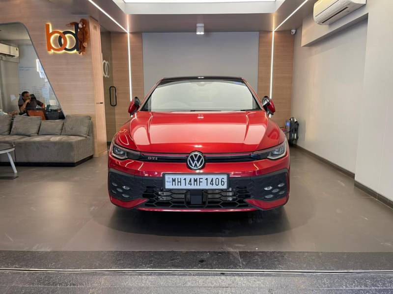 Volkswagen Golf GTI 2.0L TSI