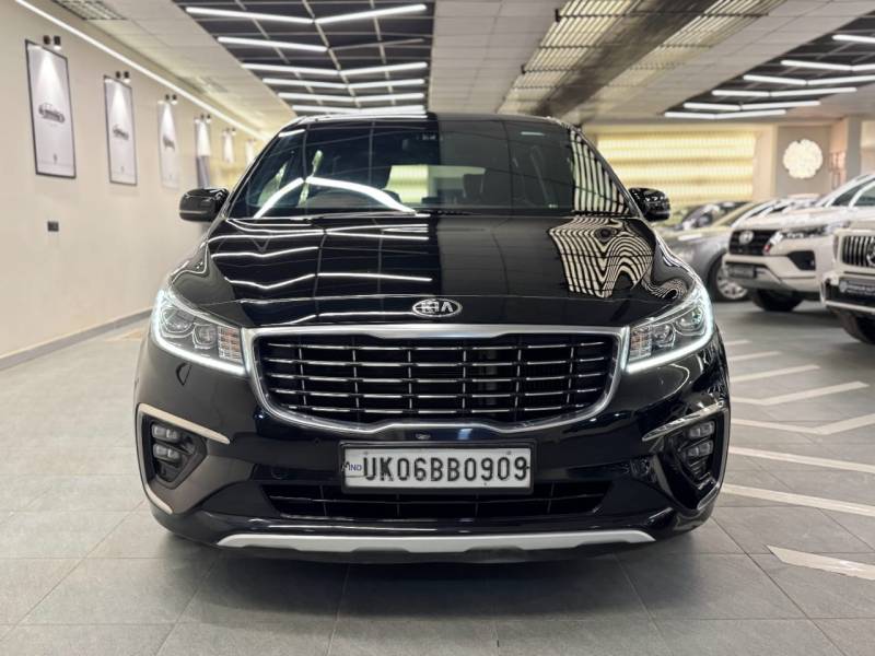 Kia Carnival Premium 7 STR