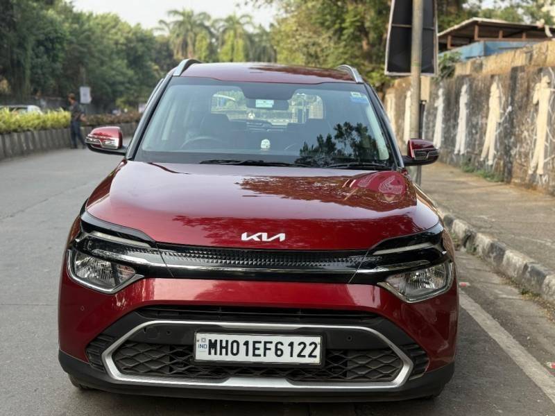 Kia Carens Prestige 1.4 Petrol 7 STR