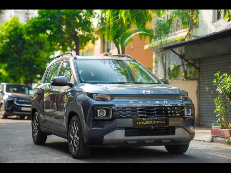 Hyundai Exter SX (O) Connect 1.2 AMT Dual Tone