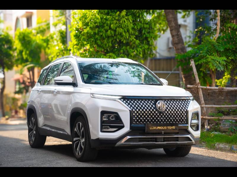 Morris Garage Hector Plus Savvy Pro 1.5 Turbo Petrol CVT 7 STR