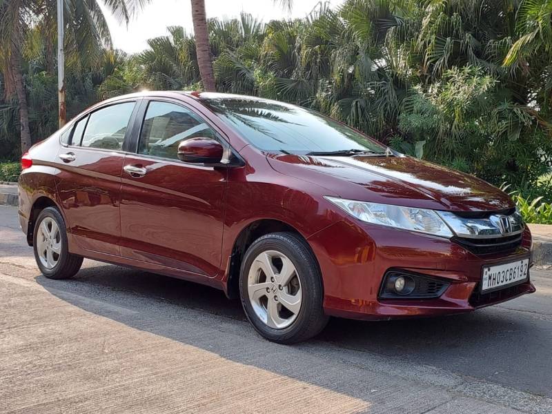 Honda City V 1.5L i-VTEC