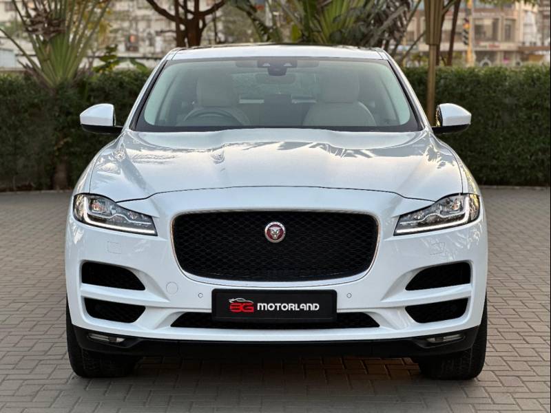 Jaguar F Pace Prestige