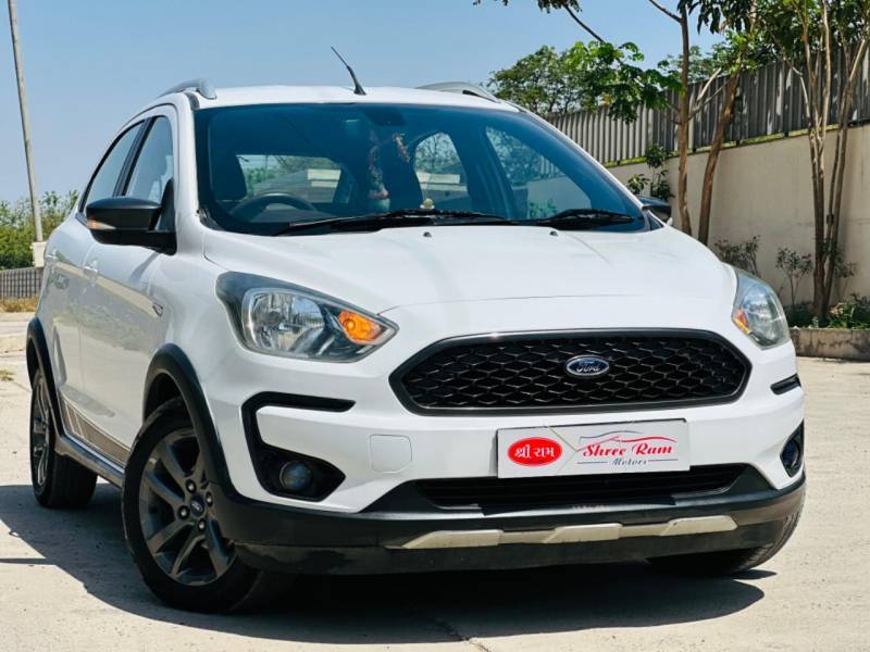 Ford Freestyle Titanium Plus 1.5 TDCi