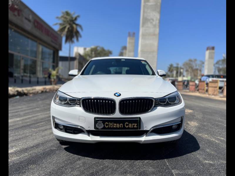 BMW 3 Series GT 320d Luxury Line