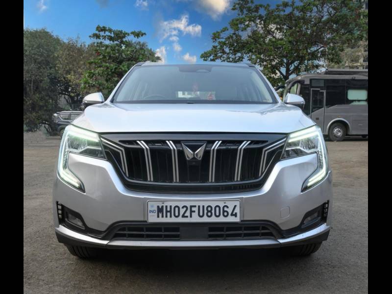 Mahindra XUV700 AX7 Luxury Pack Diesel AT AWD 7 STR
