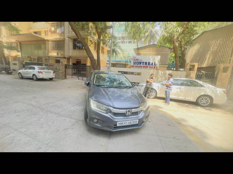 Honda City V CVT Petrol