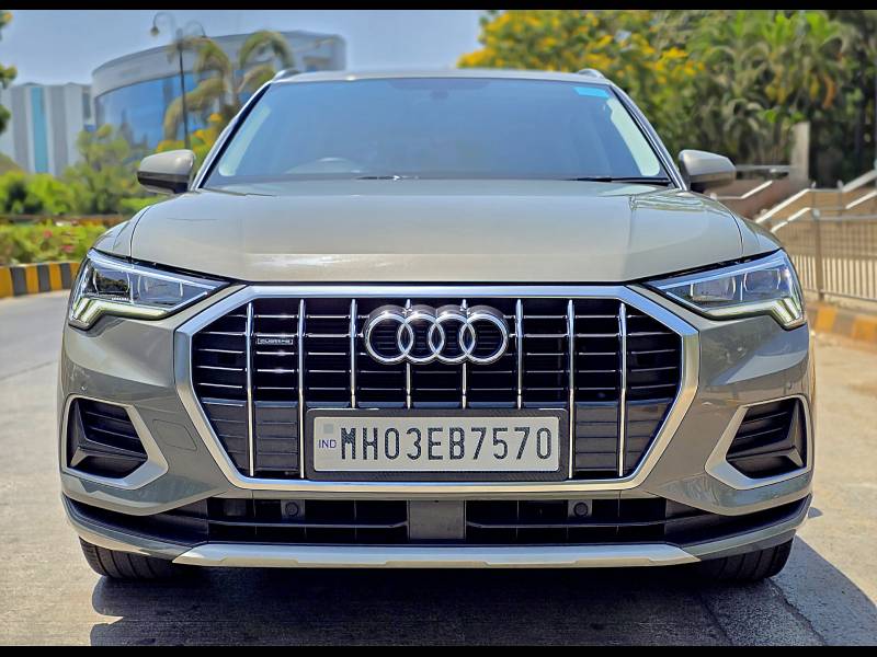 Audi Q3 40 TFSI Premium Plus