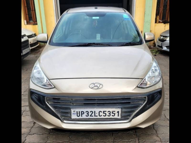 Hyundai Santro Magna