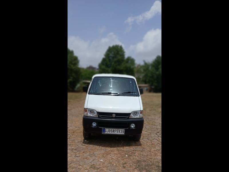 Maruti Suzuki Eeco 5 STR