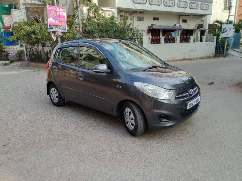 Hyundai i10 Sportz 1.2