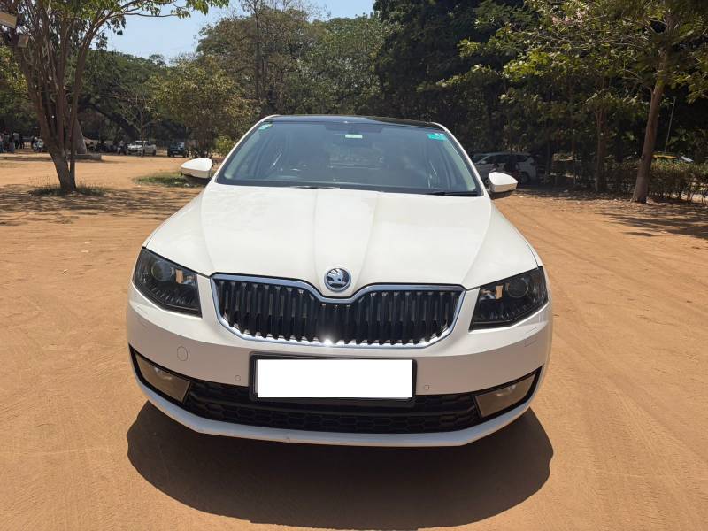 Skoda Octavia Style Plus 1.8 TSI AT (Petrol)