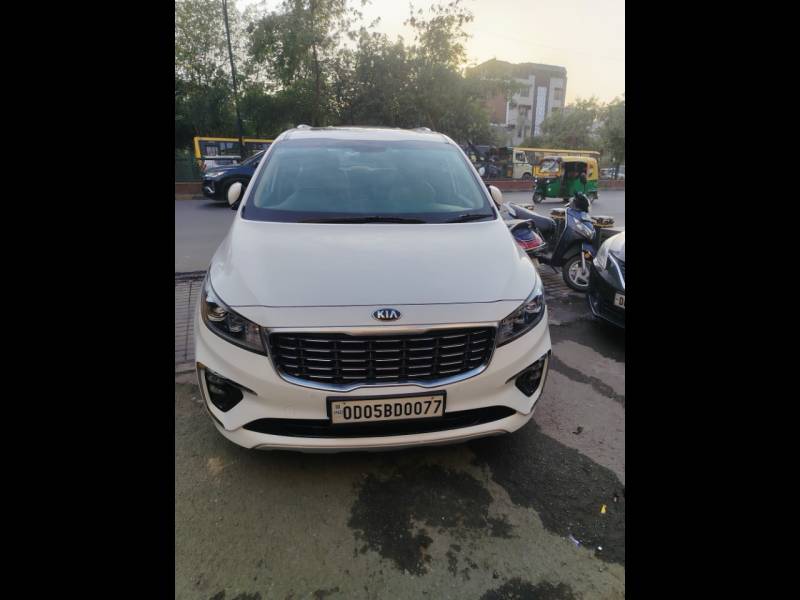 Kia Carnival Limousine 7 STR