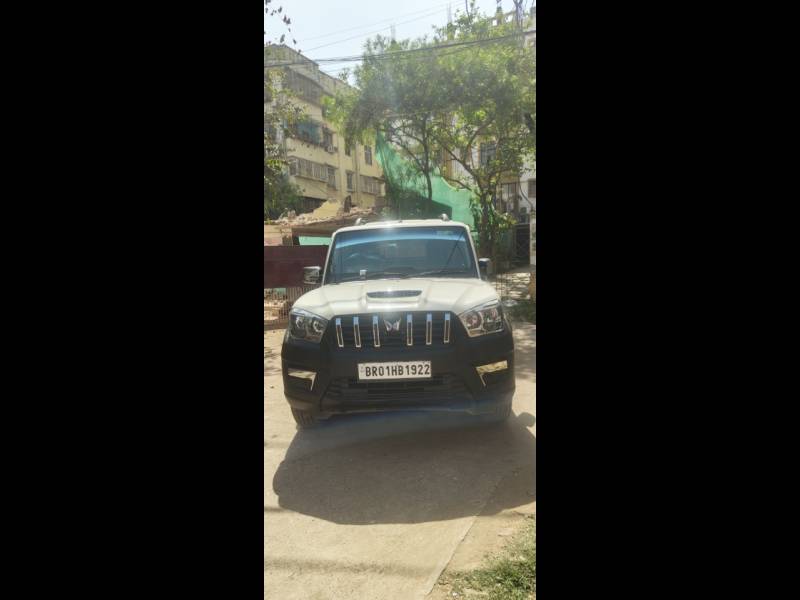 Mahindra Scorpio Classic S MT 7STR