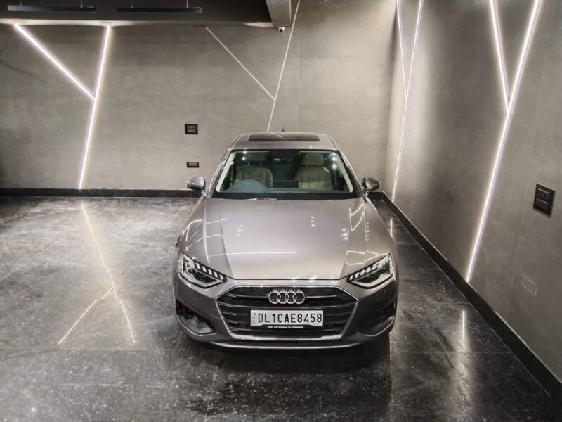 Audi A4 40 TFSI Premium Plus