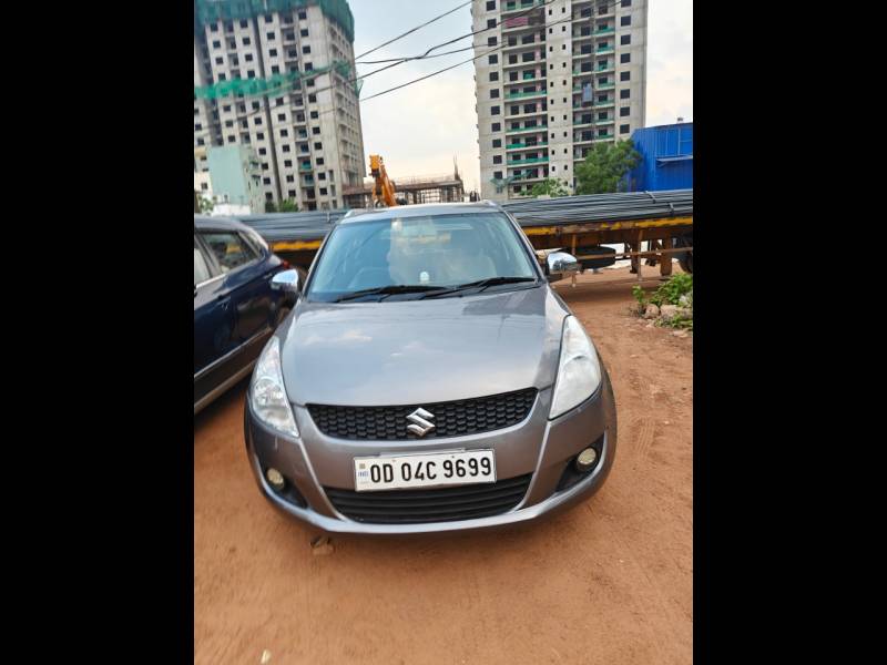 Maruti Suzuki Swift VXi