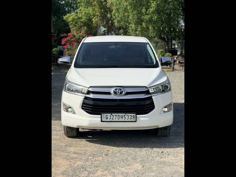 Toyota Innova Crysta 2.4 ZX AT 7 STR