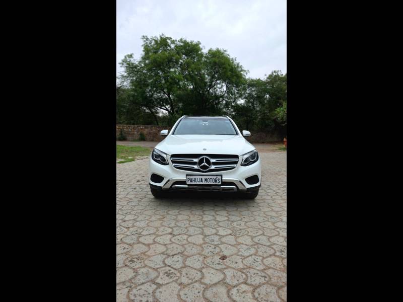 Mercedes Benz GLC 300 CBU