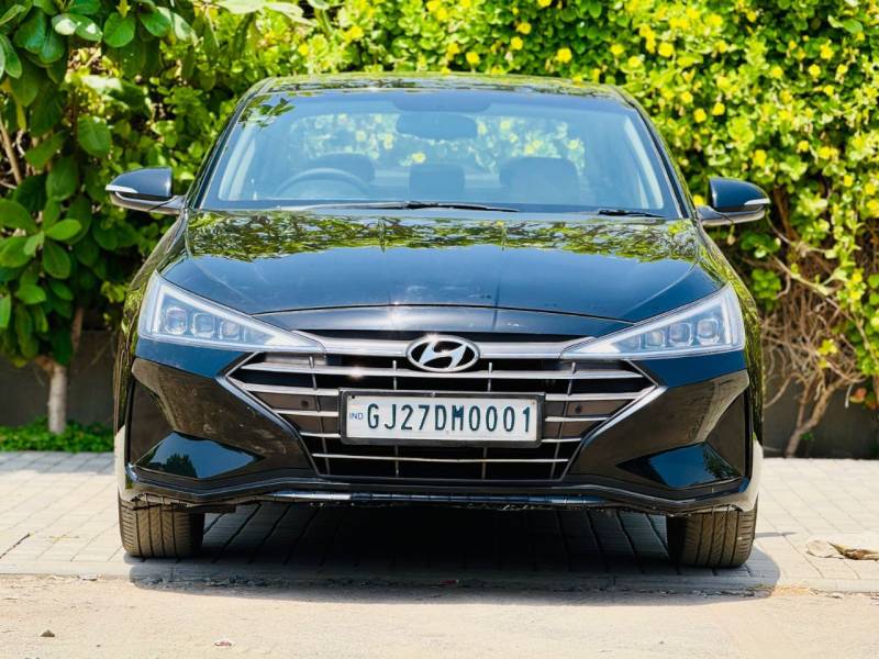 Hyundai Elantra 2.0 SX (O) AT