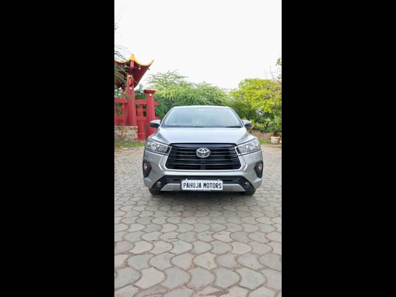 Toyota Innova Crysta 2.4 GX AT 7 STR