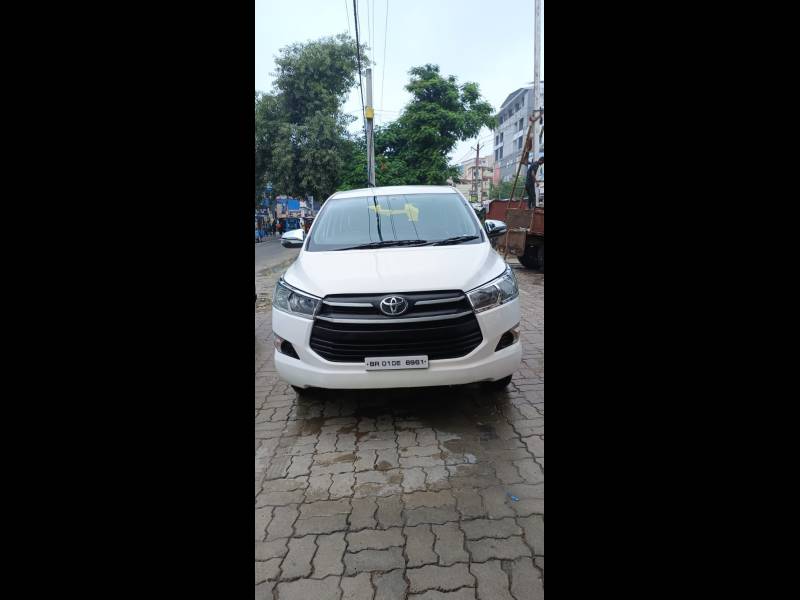 Toyota Innova Crysta 2.8 GX AT 8 STR