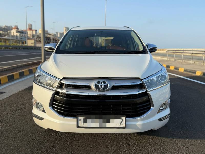 Toyota Innova Crysta 2.8 ZX AT 7 STR