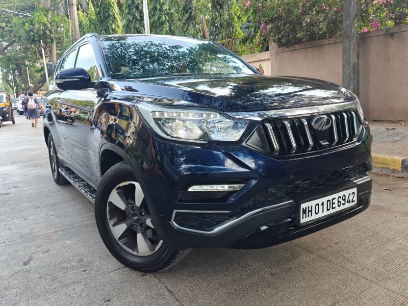 Mahindra Alturas G4 4WD AT