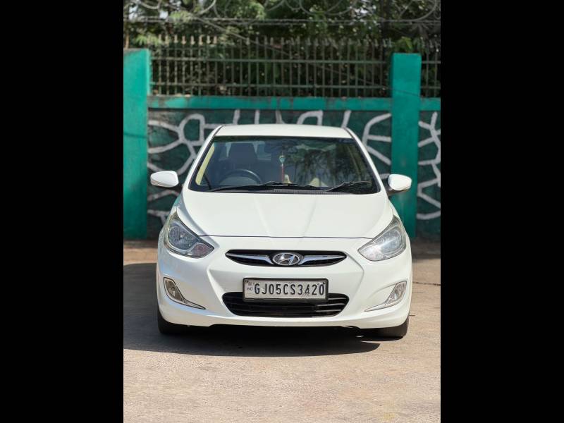 Hyundai Verna Fluidic 1.4 CRDI