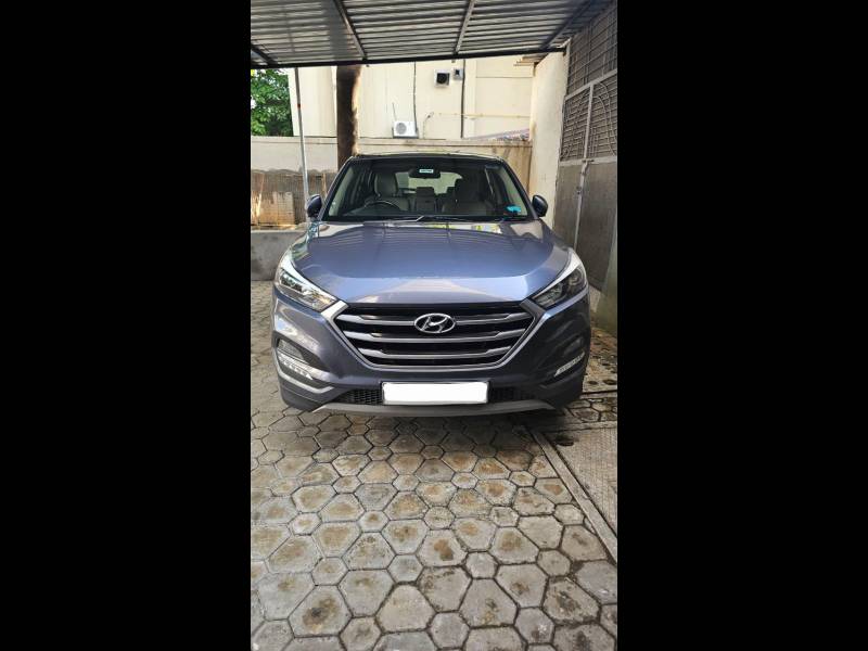 Hyundai Tucson 2WD MT Diesel