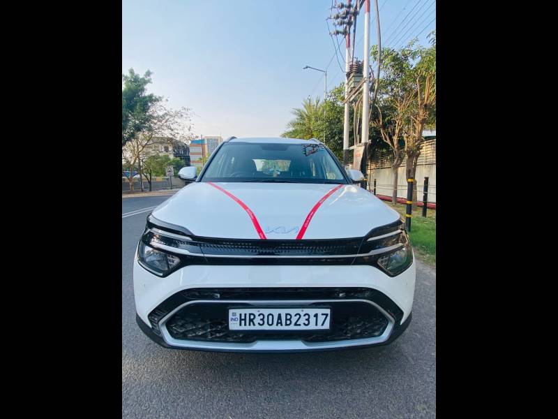 Kia Carens Prestige (O) 1.5 Petrol 7 STR