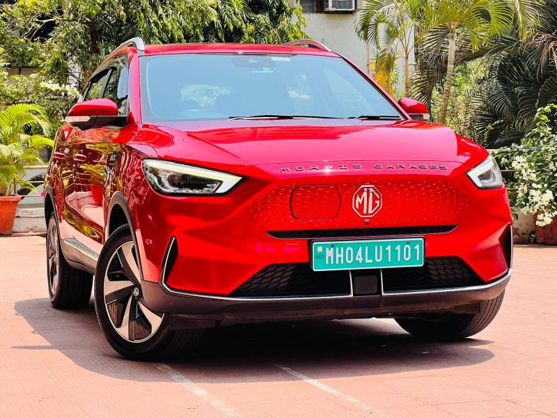 Morris Garage ZS EV Exclusive Iconic Ivory