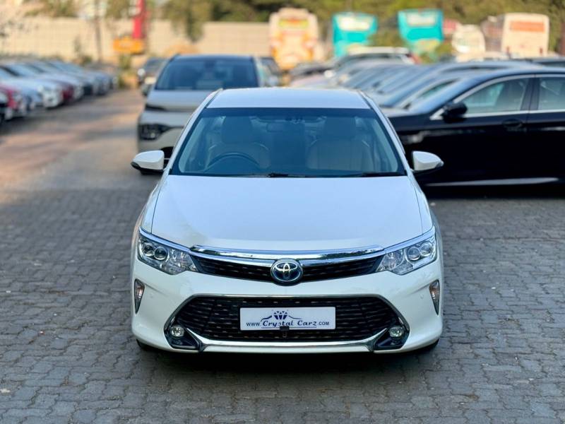 Toyota Camry Hybrid