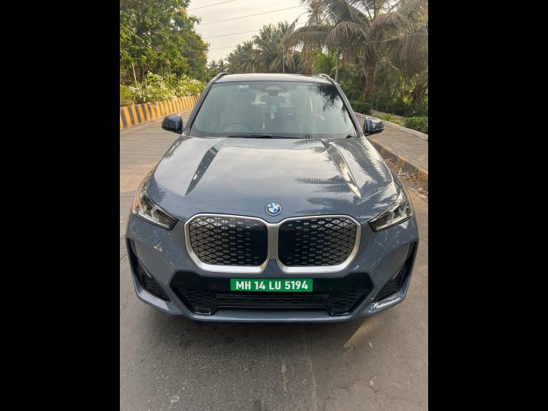 BMW iX1 xDrive30 M Sport