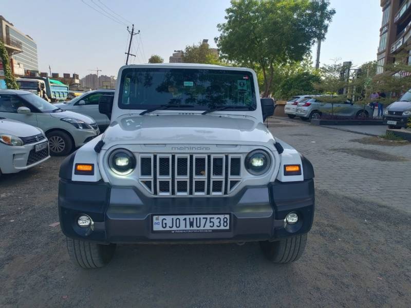 Mahindra Thar Roxx MX5 Diesel AT 2WD