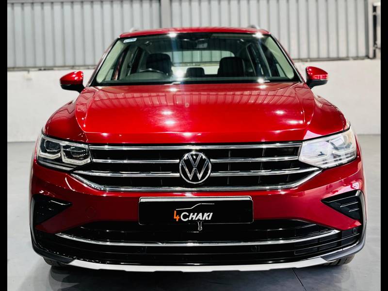 Volkswagen Tiguan Elegance 2.0 TSI DSG