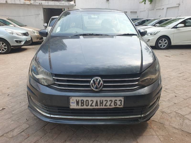 Volkswagen Vento Highline Petrol