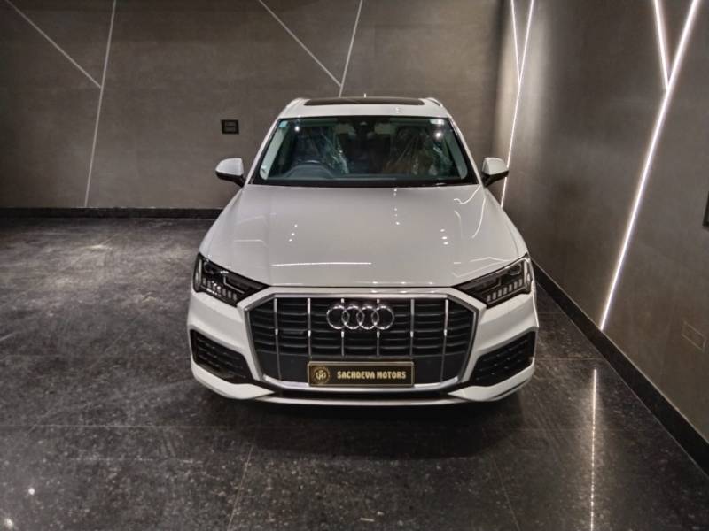 Audi Q7 Technology 55 TFSI