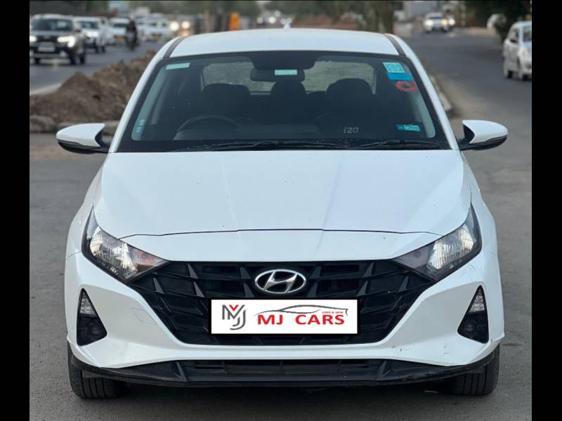 Hyundai i20 Sportz 1.2 IVT