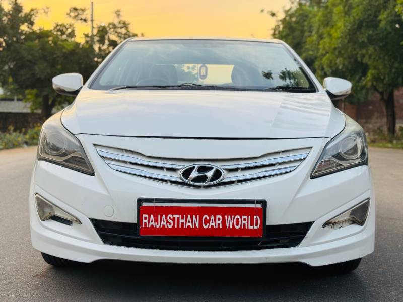 Hyundai Verna Fluidic 1.6 CRDI SX
