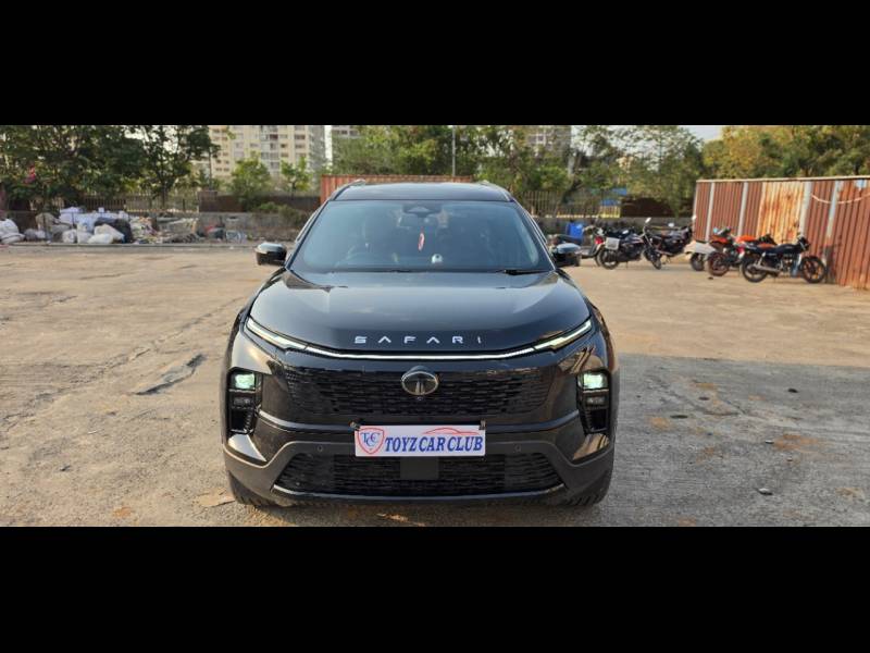 Tata Safari Accomplished Plus Dark Edition 7 STR