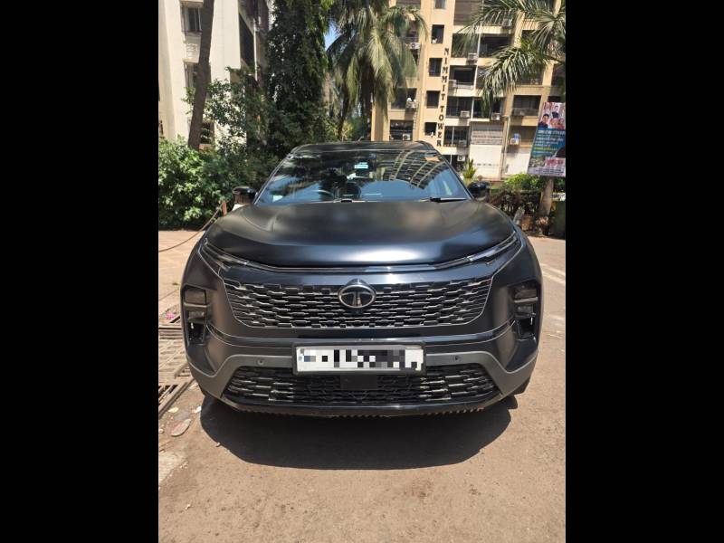 Tata Safari Accomplished Plus 7 STR Stealth Edition AT