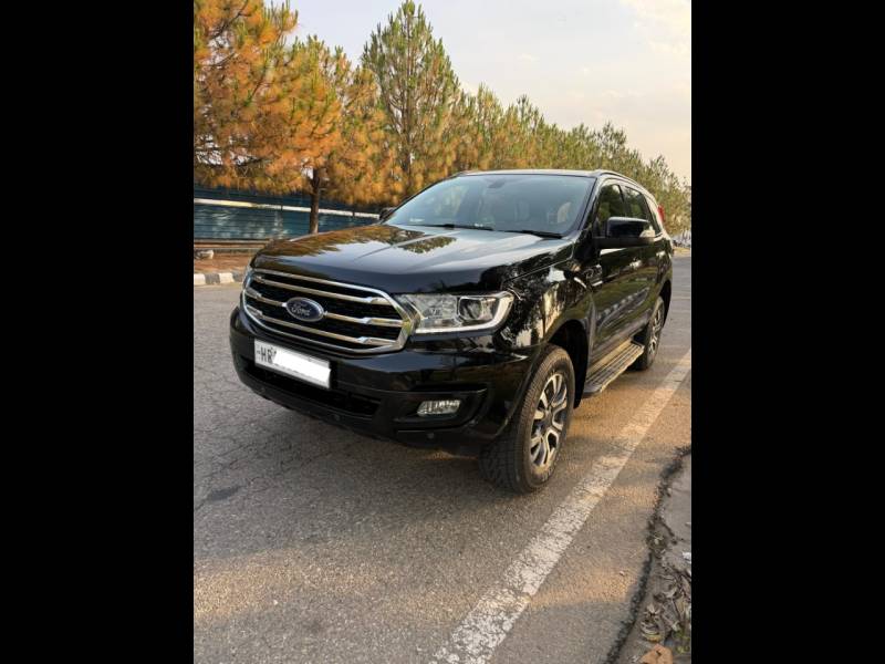 Ford Endeavour Titanium Plus 2.0 4x4 AT