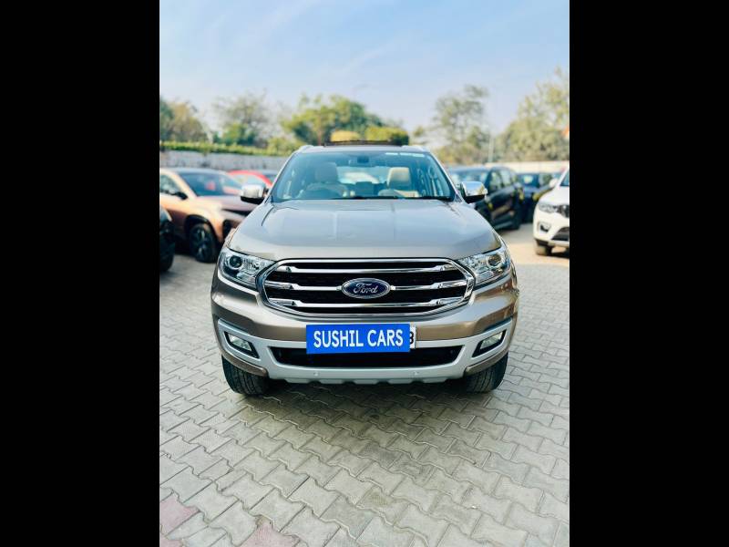 Ford Endeavour Titanium 2.2 4x2 AT