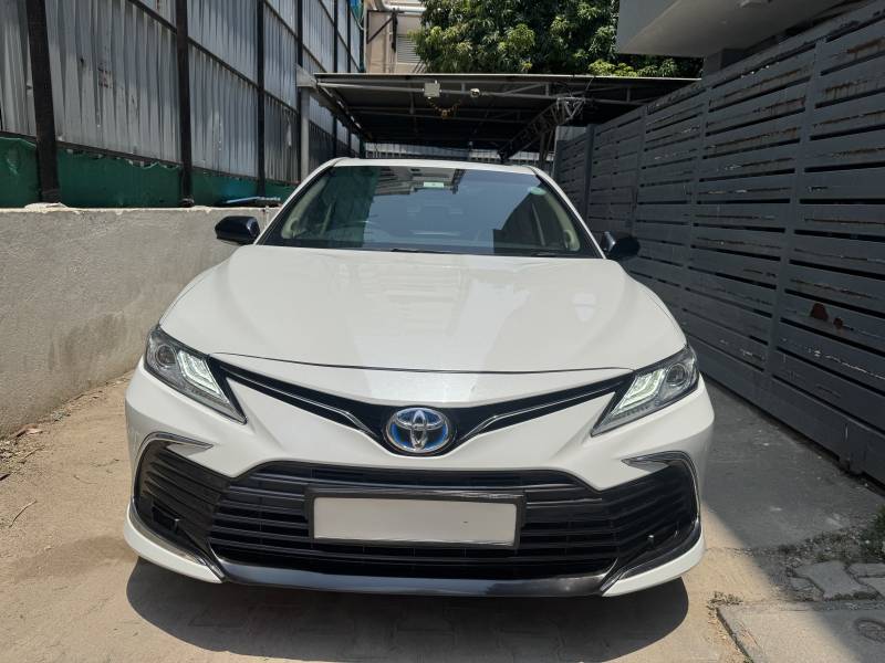 Toyota Camry Hybrid