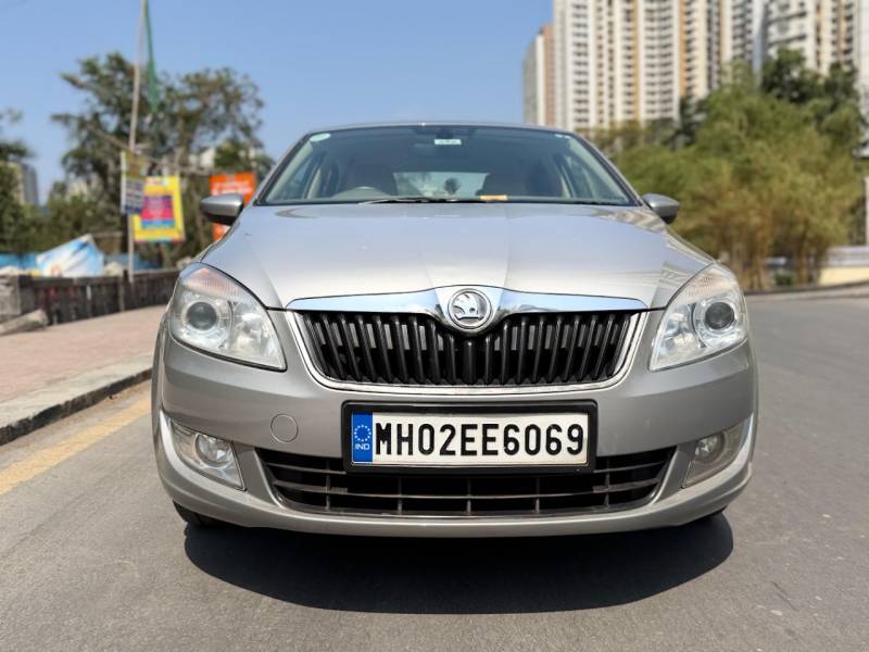Skoda Rapid 1.5 TDI CR Style Plus AT
